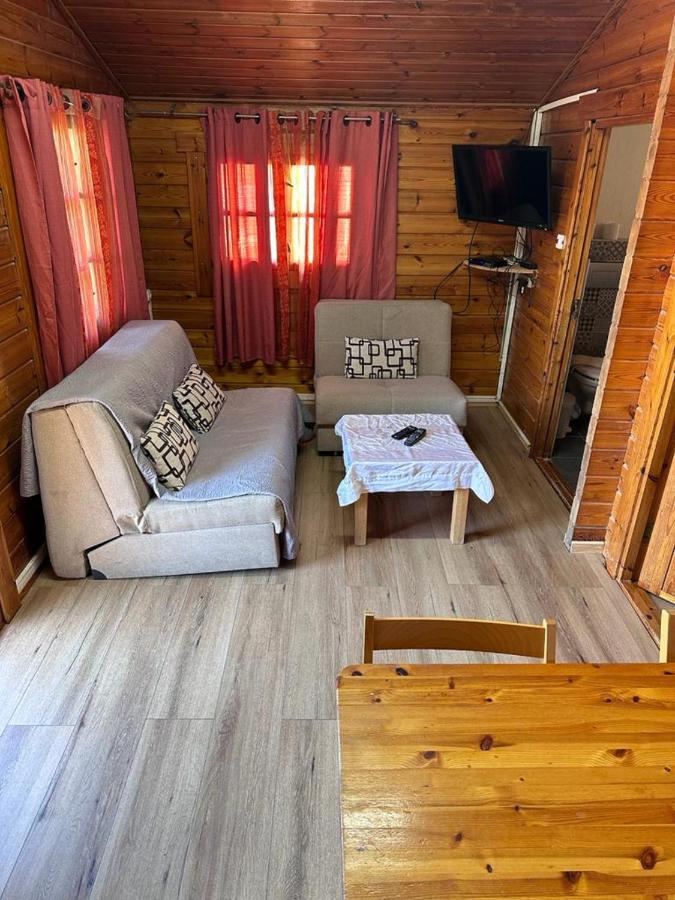 Arbel Holiday Homes Exteriör bild
