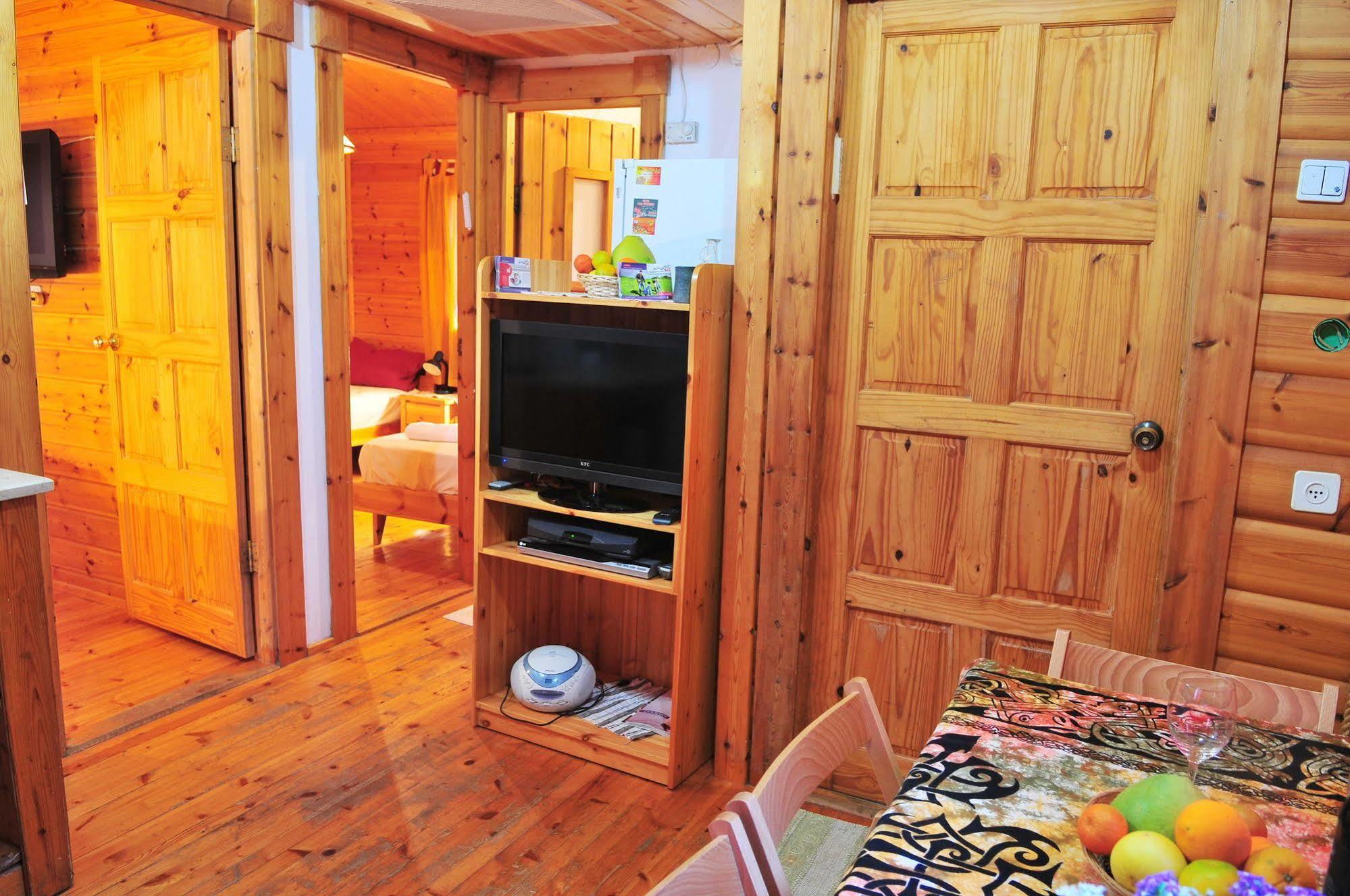 Arbel Holiday Homes Exteriör bild